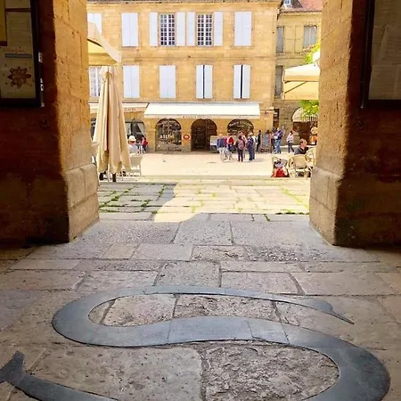 Les Hauts De N7 Hébergement de vacances Sarlat