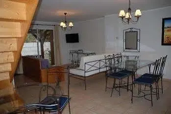Les Hauts De N7 سارلا لا كانيدا