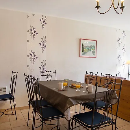 Les Hauts De N7 بيت للعطل *